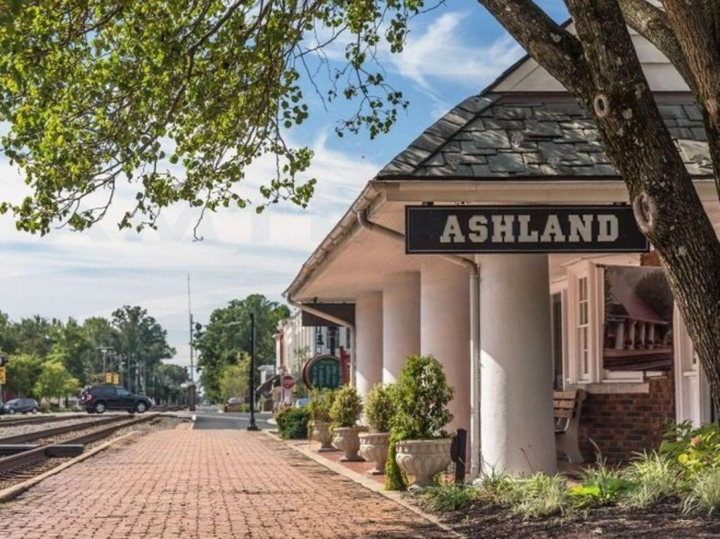 Charming 3-Bedroom Home In Heart Of Ashland Exterior photo